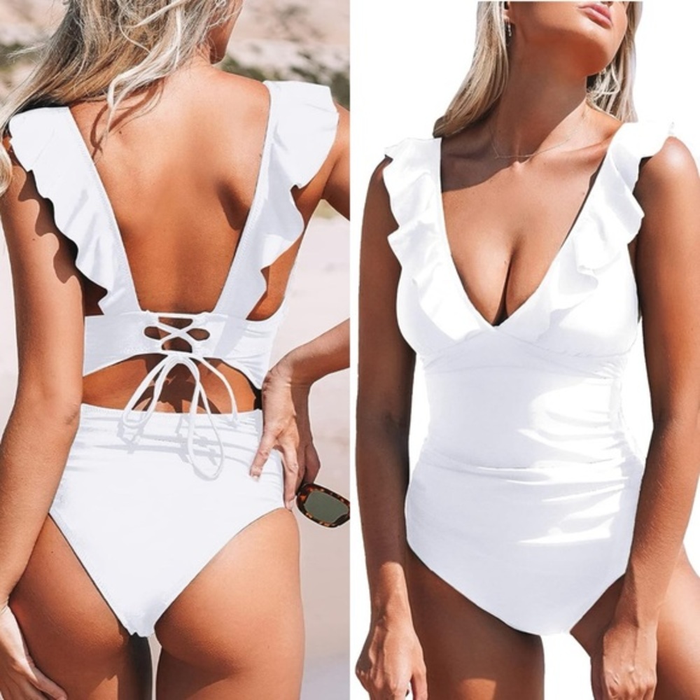 NWT Women's Ruffled One Piece Swimsuit V Neck Lace Up SIZE M